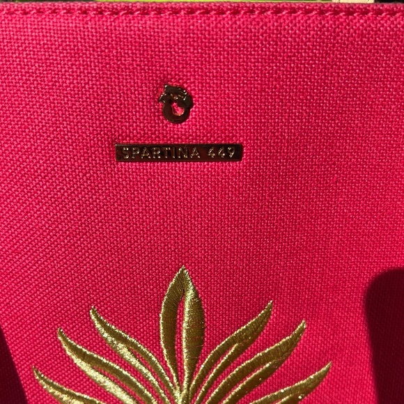 Spartina 449 Pineapple Sand Tote Bag - Picture 11 of 16
